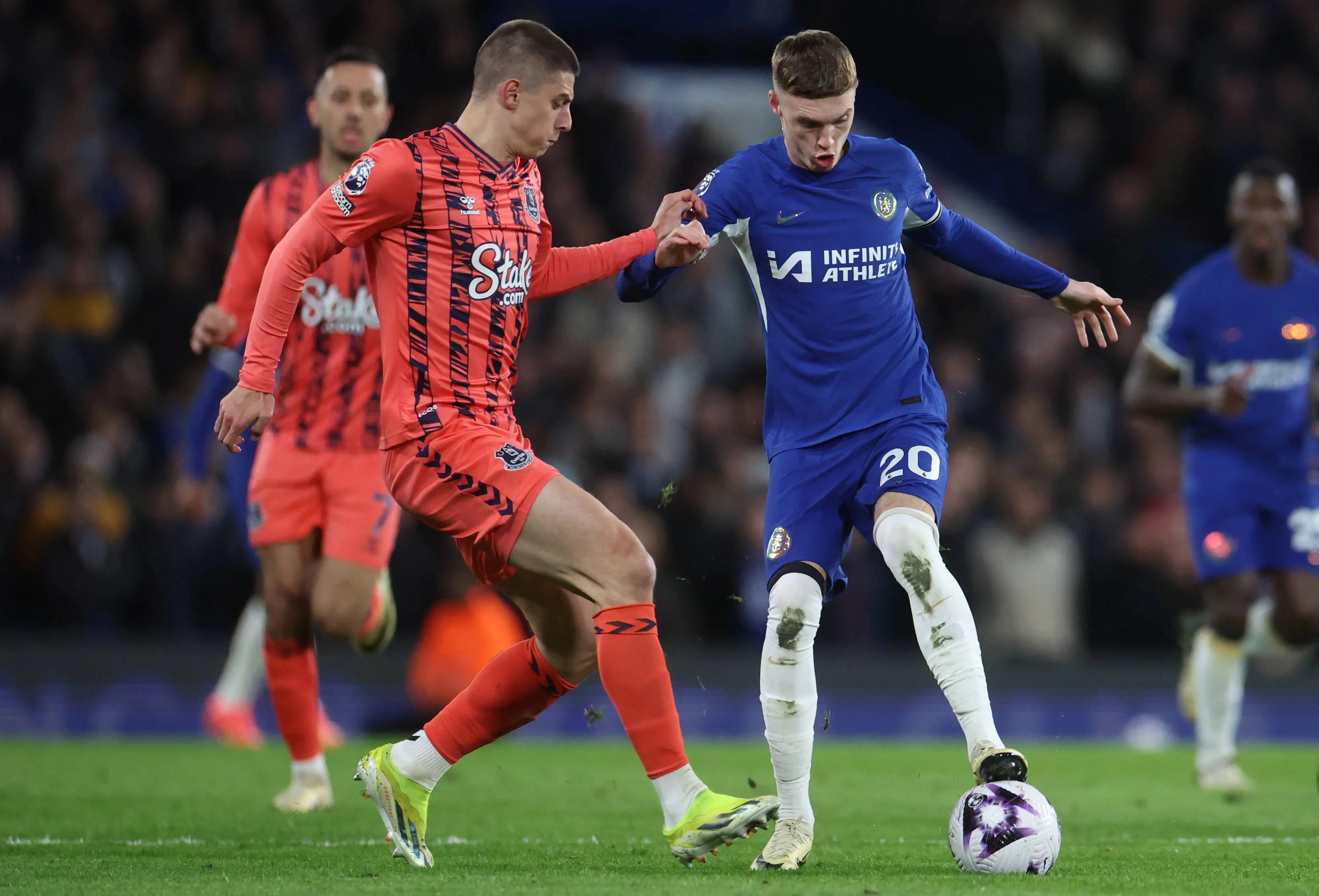 西的话, 这使得球迷, le